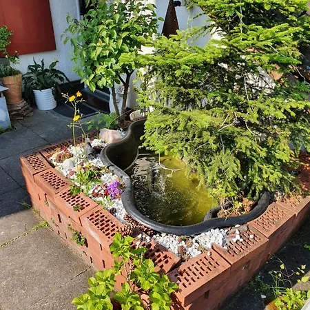 Haus Weibel Bed & Breakfast 3*