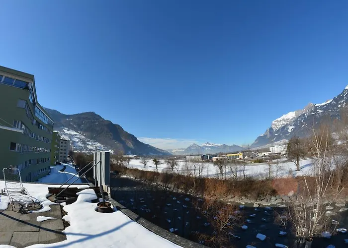 Haus Weibel Bed & Breakfast 3*