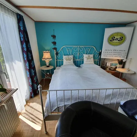 Bed & Breakfast Haus Weibel