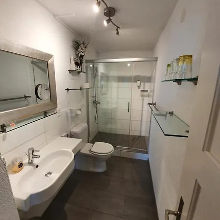 Bed & Breakfast Haus Weibel