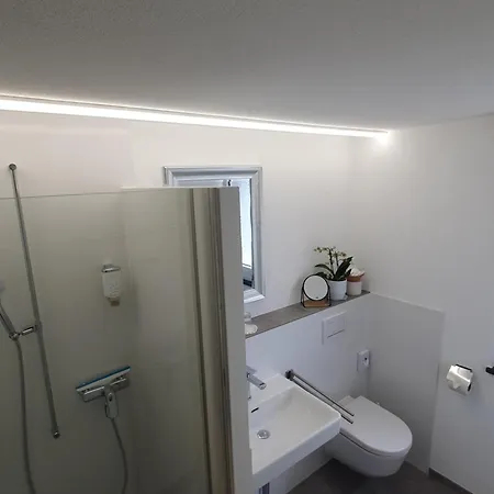 Haus Weibel Bed & Breakfast 3*