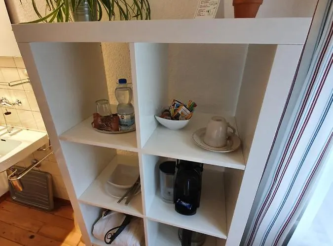 Bed & Breakfast Haus Weibel 3*