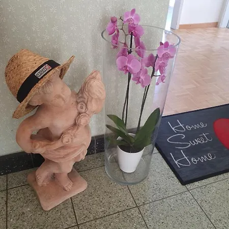 Haus Weibel Bed and Breakfast